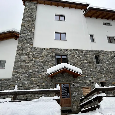 Апартаменты Maison Blanche *